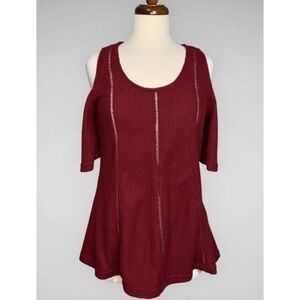 MurMur Burgundy Wine Waffle Knit Short Cold Shoulder Round Neck Cutouts Top Sm